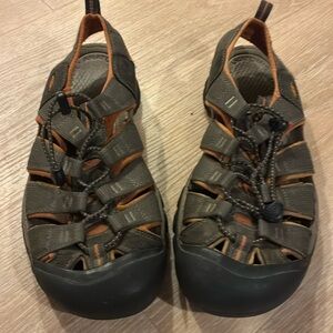 Keen Men's Sandals in Brown and Orange